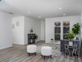 5470 Roundtree Dr F, Concord CA 94521