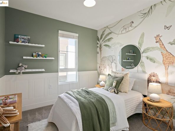 2048 Starling Ln, Alameda CA 94501