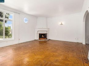 841 Ocean Ave, San Francisco CA 94112