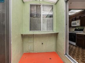 841 Ocean Ave, San Francisco CA 94112