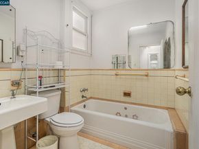 841 Ocean Ave, San Francisco CA 94112