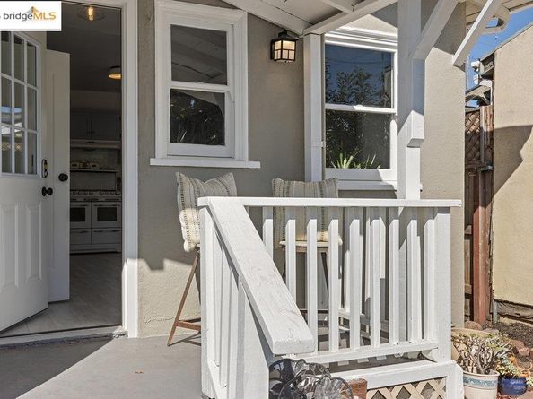 1342 Russell St, Berkeley CA 94702