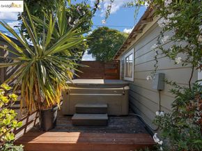 1342 Russell St, Berkeley CA 94702