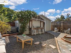 1342 Russell St, Berkeley CA 94702