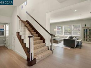 130 Arundel Dr, Hayward CA 94542