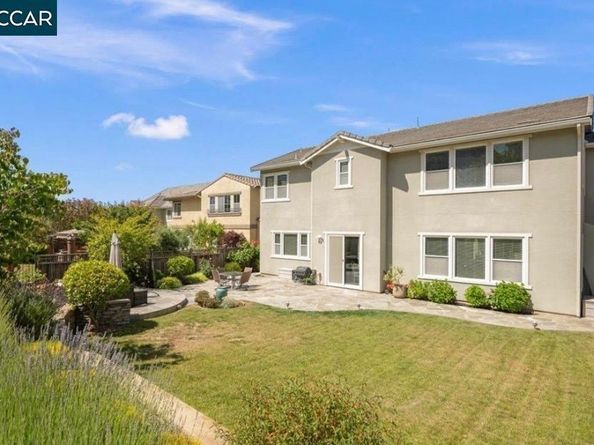 130 Arundel Dr, Hayward CA 94542