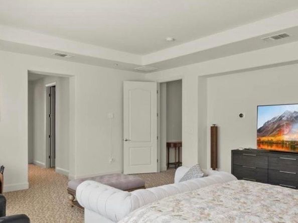 130 Arundel Dr, Hayward CA 94542