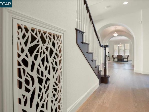 130 Arundel Dr, Hayward CA 94542