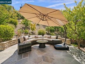 130 Arundel Dr, Hayward CA 94542