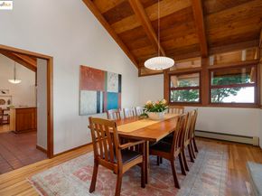 100 Tres Mesas, Orinda CA 94563
