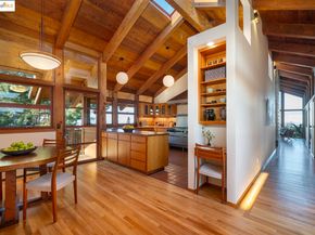 100 Tres Mesas, Orinda CA 94563