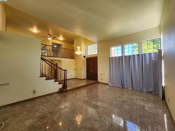 6450 Calle Esperanza, Pleasanton CA 94566