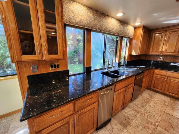 6450 Calle Esperanza, Pleasanton CA 94566