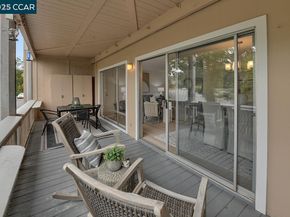 2940 Tice Creek Dr 6, Walnut Creek CA 94595