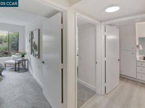 2940 Tice Creek Dr 6, Walnut Creek CA 94595
