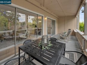 2940 Tice Creek Dr 6, Walnut Creek CA 94595
