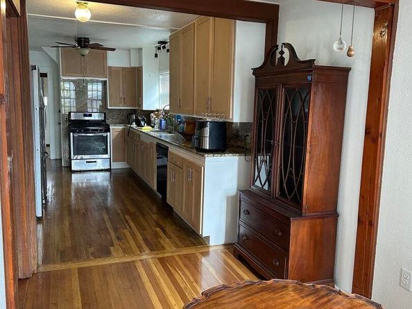 2700 Coolidge Ave, Oakland CA 94601