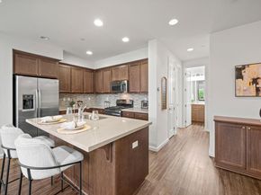 2336 Carbondale Way, Dublin CA 94568
