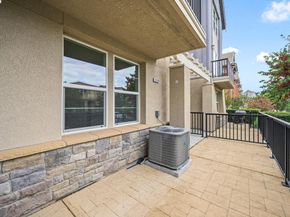 2336 Carbondale Way, Dublin CA 94568