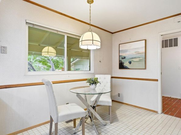 1413 Walnut Ave, Walnut Creek CA 94598
