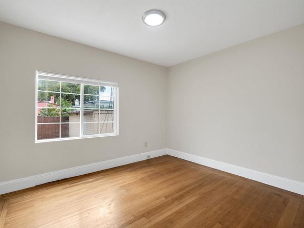 2206 66Th Ave, Oakland CA 94605