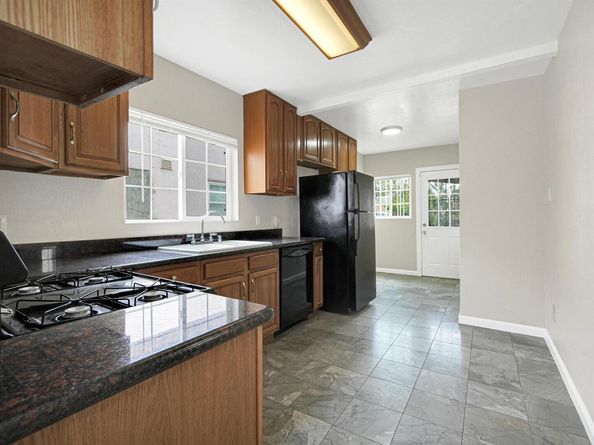 2206 66Th Ave, Oakland CA 94605