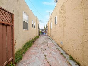 2206 66Th Ave, Oakland CA 94605