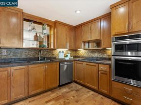 1875 Lamplight Ct, Walnut Creek CA 94597
