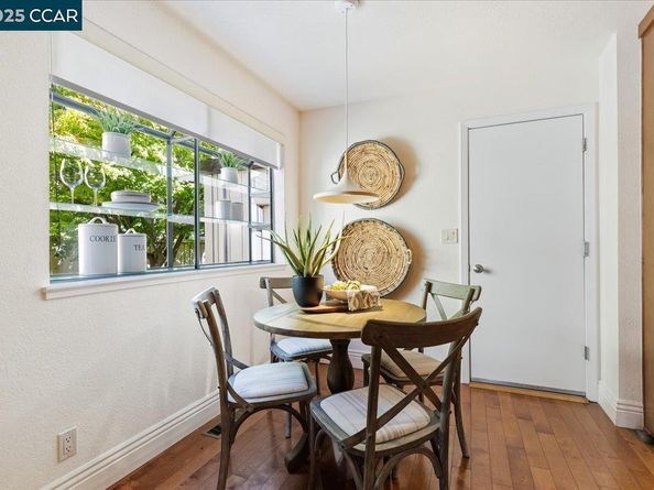 1875 Lamplight Ct, Walnut Creek CA 94597