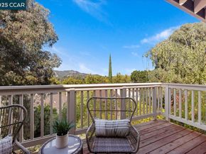 1875 Lamplight Ct, Walnut Creek CA 94597