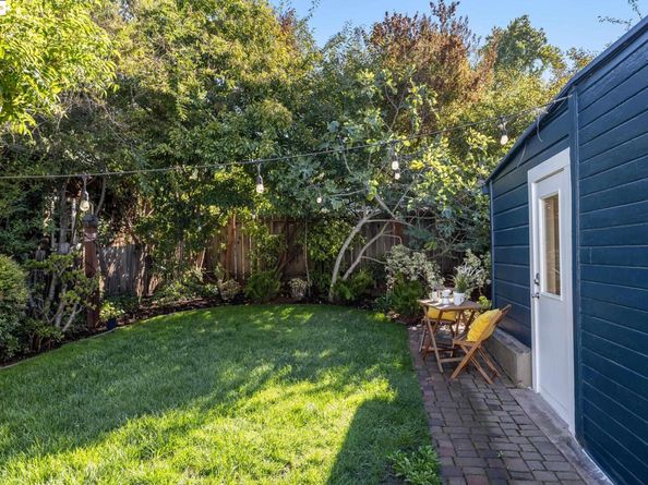 3828 Glen Park Rd, Oakland CA 94602