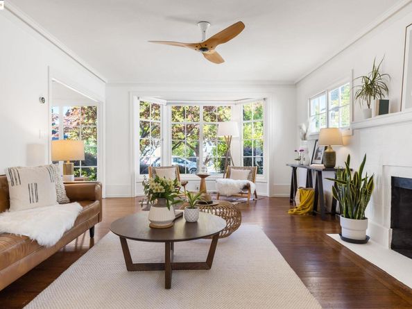 3828 Glen Park Rd, Oakland CA 94602