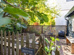 3828 Glen Park Rd, Oakland CA 94602