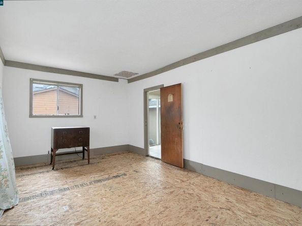 1433 87th Ave, Oakland CA 94621