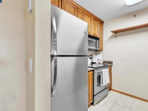 29583 Vanderbilt Street 310, Hayward CA 94544