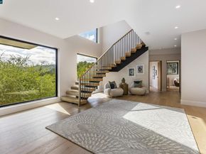 13 Carmen Ct, Orinda CA 94563