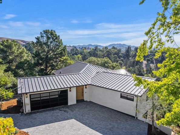 13 Carmen Ct, Orinda CA 94563