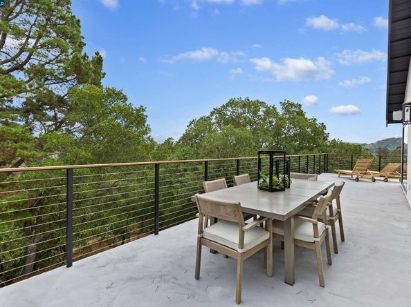13 Carmen Ct, Orinda CA 94563