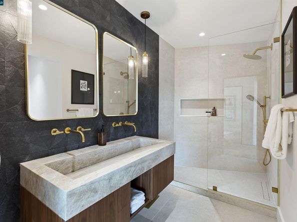 13 Carmen Ct, Orinda CA 94563