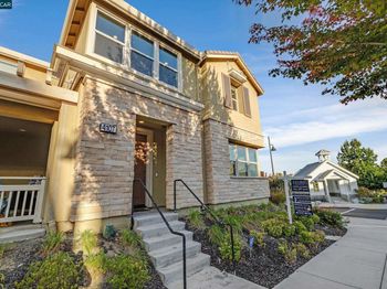4107 Wallis Ranch Dr