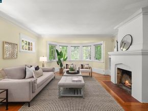 484 Forest St, Oakland CA 94618
