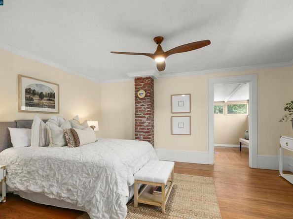 484 Forest St, Oakland CA 94618