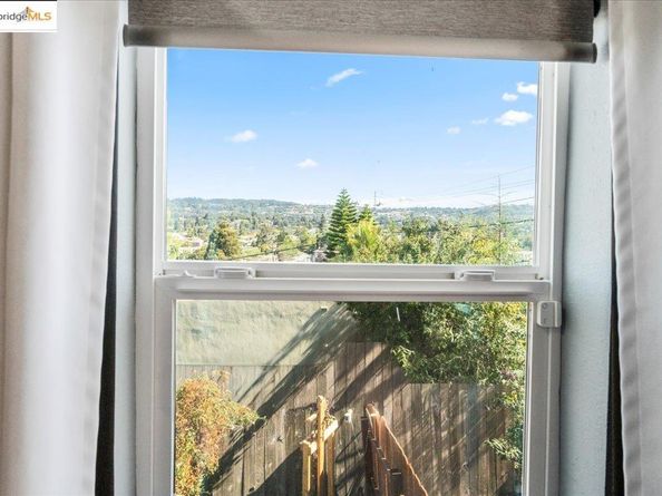 3473 Birdsall Ave, Oakland CA 94619