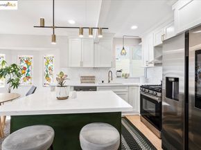 3473 Birdsall Ave, Oakland CA 94619