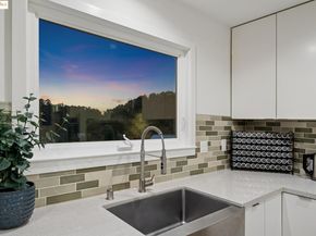 58 Villanova Dr, Oakland CA 94611