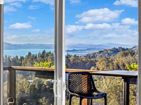 58 Villanova Dr, Oakland CA 94611