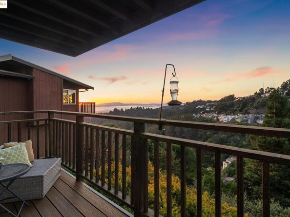 58 Villanova Dr, Oakland CA 94611