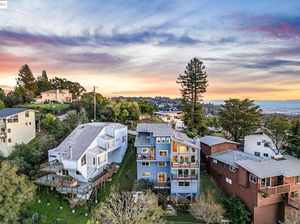 58 Villanova Dr, Oakland CA 94611