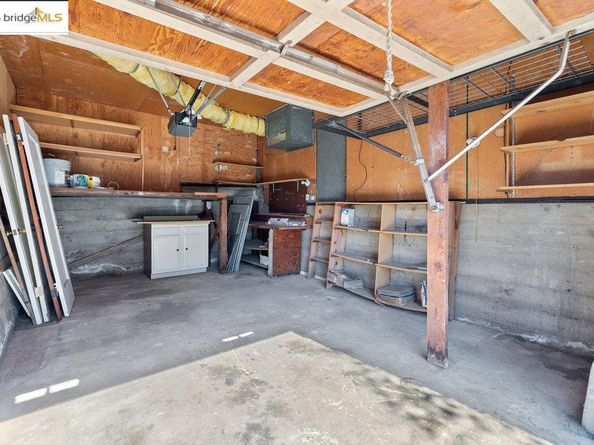 4007 Vale Ave, Oakland CA 94619