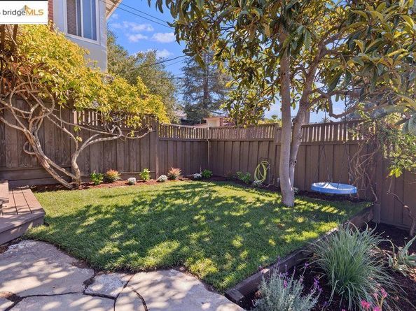 4007 Vale Ave, Oakland CA 94619